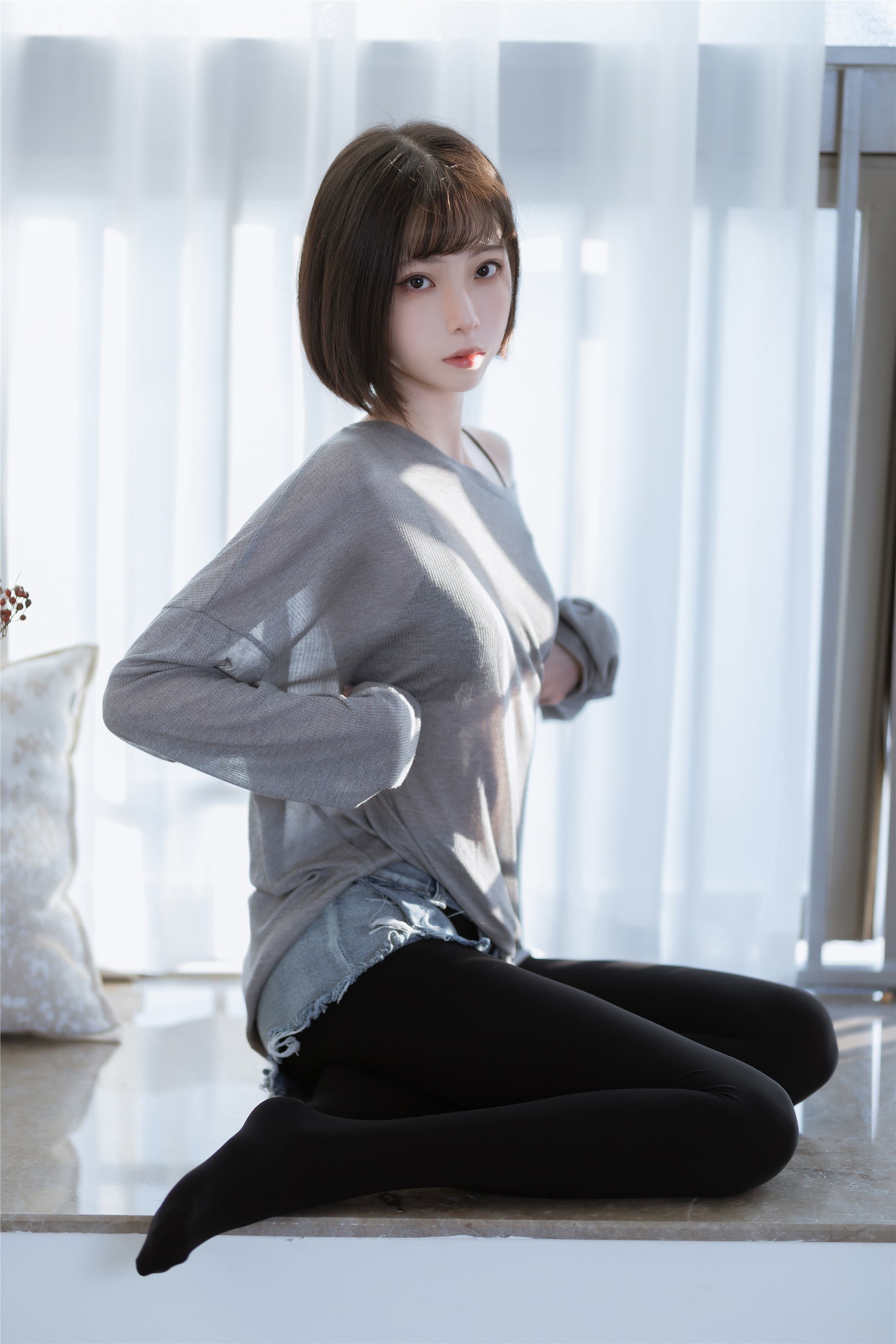 Xu Lan LAN - NO.027 Semi transparent Sweater